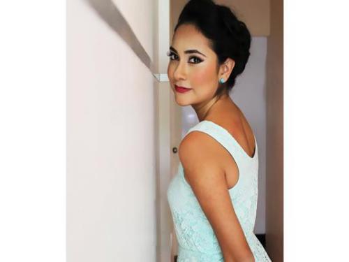 Peinado y maquillaje