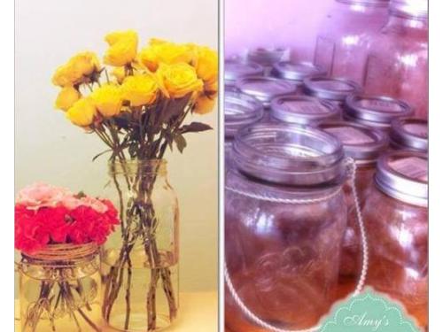 Flores en base con grabado