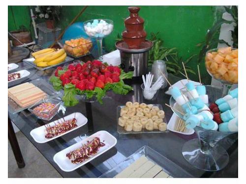 Variedad de dulces y botanas