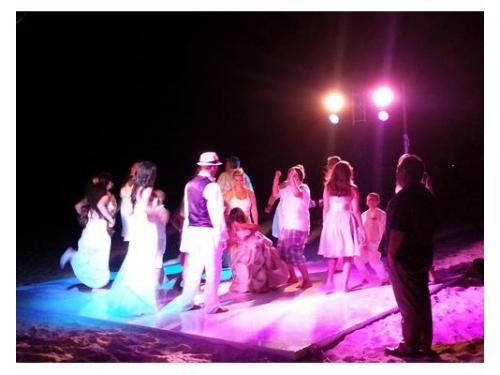 Equipo de audio para bodas al aire libre