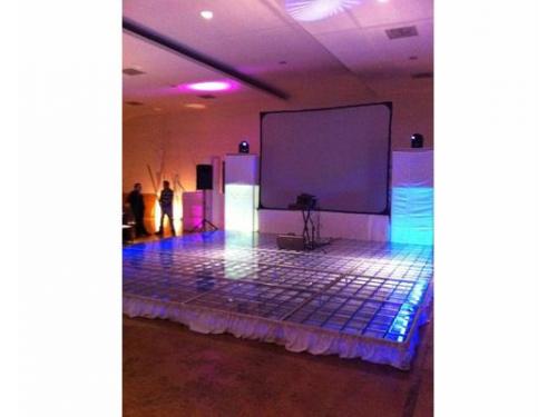 Pista y proyección de videos