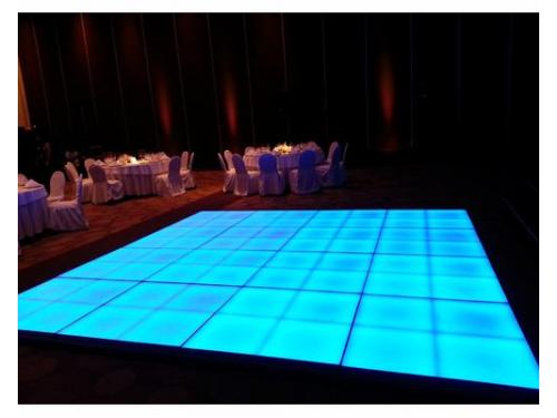 Pista de baile iluminada