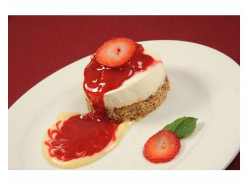 Mousse de queso con frutas de la estación