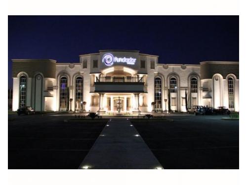 Visita su pagina para el recorrido 360