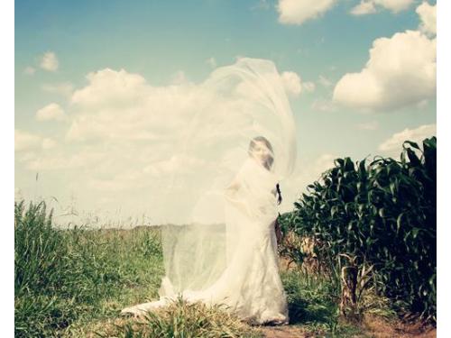 Novia detras de velo