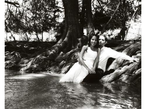 Novios trash the dress