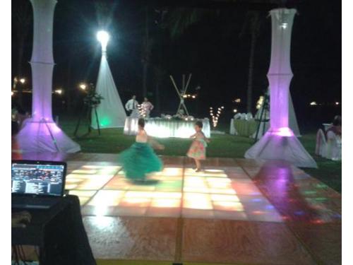 Pista de baile iluminada