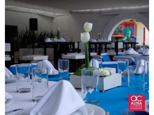 Recepción con zona lounge