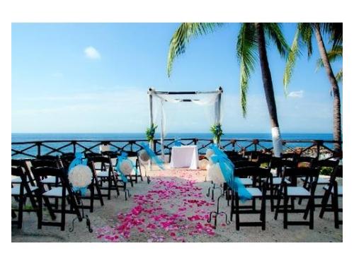 Ceremonia frente al mar