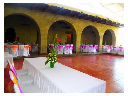 Vista del acomodo de las mesas