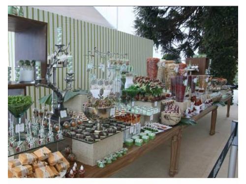 Barra de postres y dulces