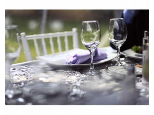 Detalle de la mesa de novios