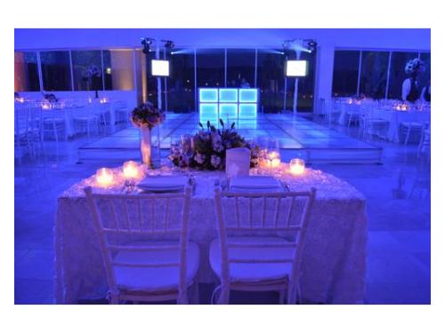 Mesa principal y pista de baile