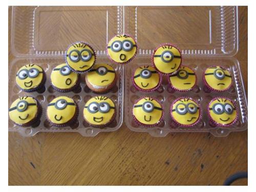 Minions cupcake