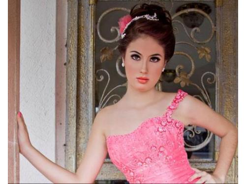 Peinado y maquillaje