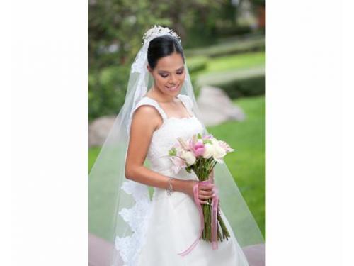 Ana laura zenteno boda de noche