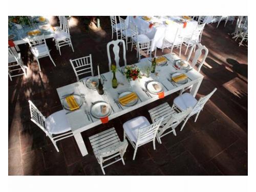 Montaje para 9 comensales