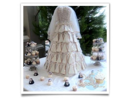 Vestido formado por galletas