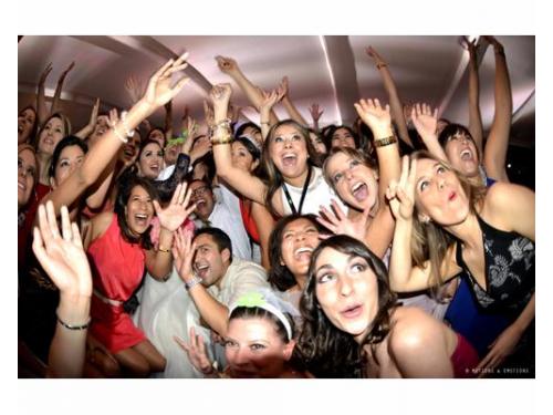 Celebrando en la fiesta