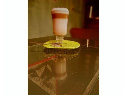 Disfruta de un capuchino