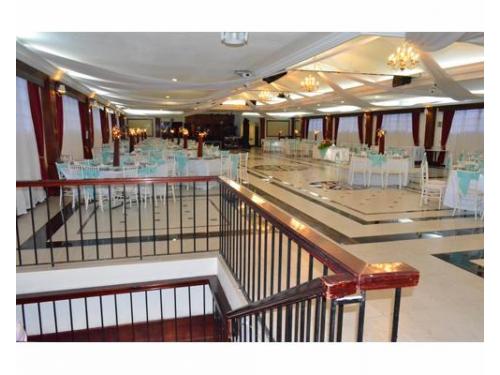 Elegante salón para bodas