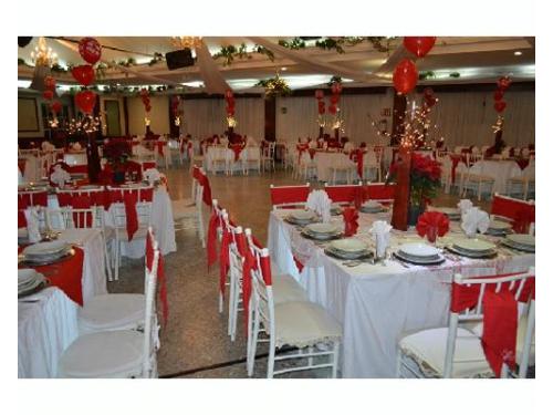 Elegate mobiliario de bodas