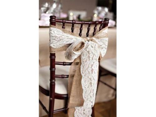 Sillas con moño vintage