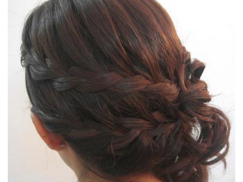 Peinado doble trenza hacia atrás