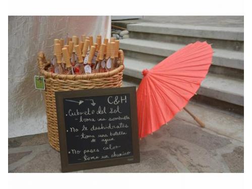 Sombrillas para tu ceremonia en la playa