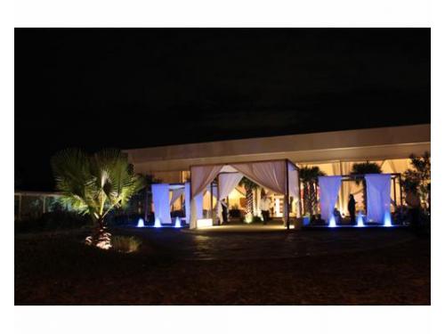 Pérgolas al ingreso