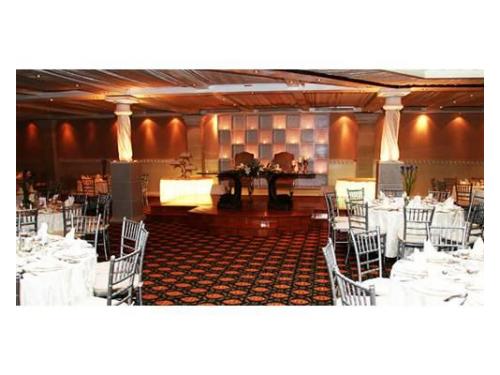 Salón amplio para todos tus invitados