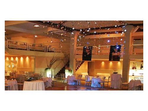 Mesas amplias con un buen gusto