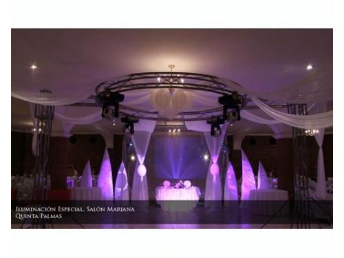 Iluminación especial salón mariana