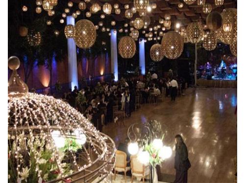 Asesoría de tendencias en eventos sociales