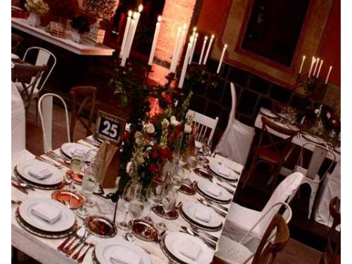 Mesas para 12 comensales