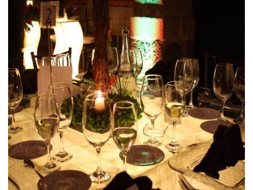 Centros de mesa iluminados con velas