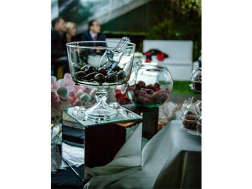 Montaje de la mesa de dulces