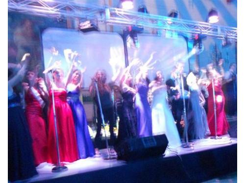 Gran ambiente y animación