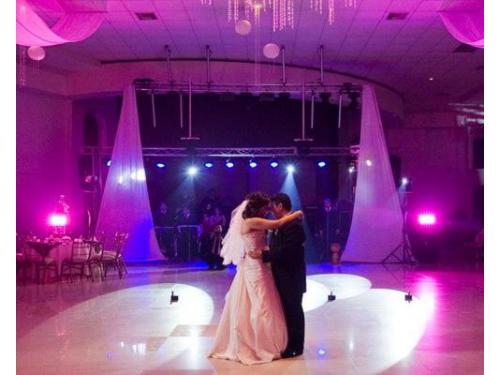 Crean bodas soñadas