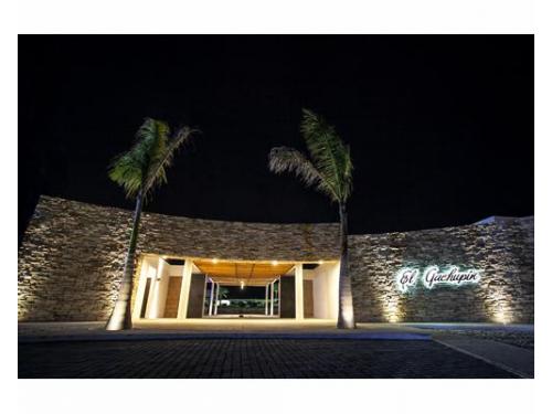 Fachada 
hacienda el gachupin