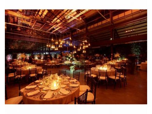 Elegante mobiliario para bodas