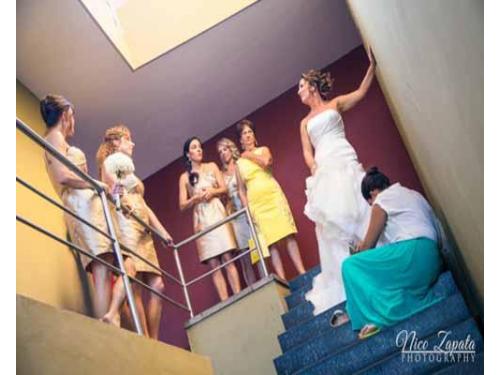 La novia preparandose