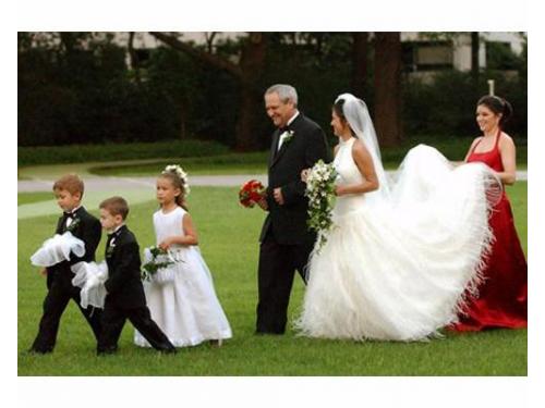 Novia camino al altar