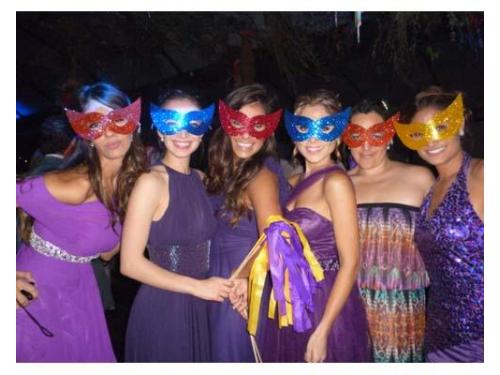 Antifaces para invitados