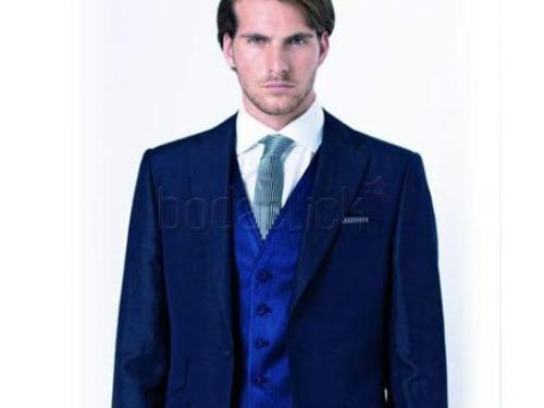 Corbata combinada con el chaleco