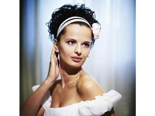 Peinado y maquillaje para novias