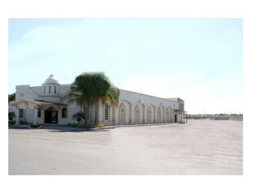 Amplio espacio para estacionamiento