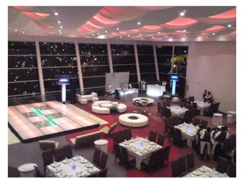 Pistas iluminadas y luces