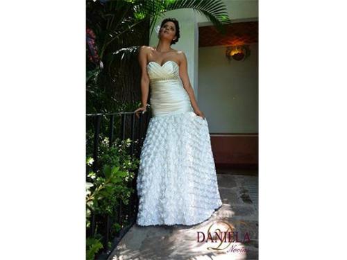 Alta calidad en vestidos de novia