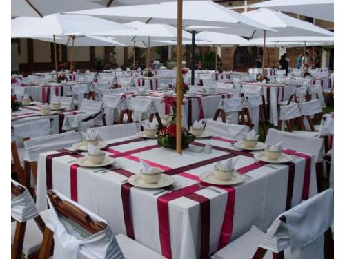 Diferentes montajes de bodas